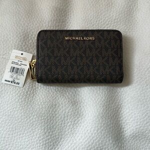 Michael kors wallet